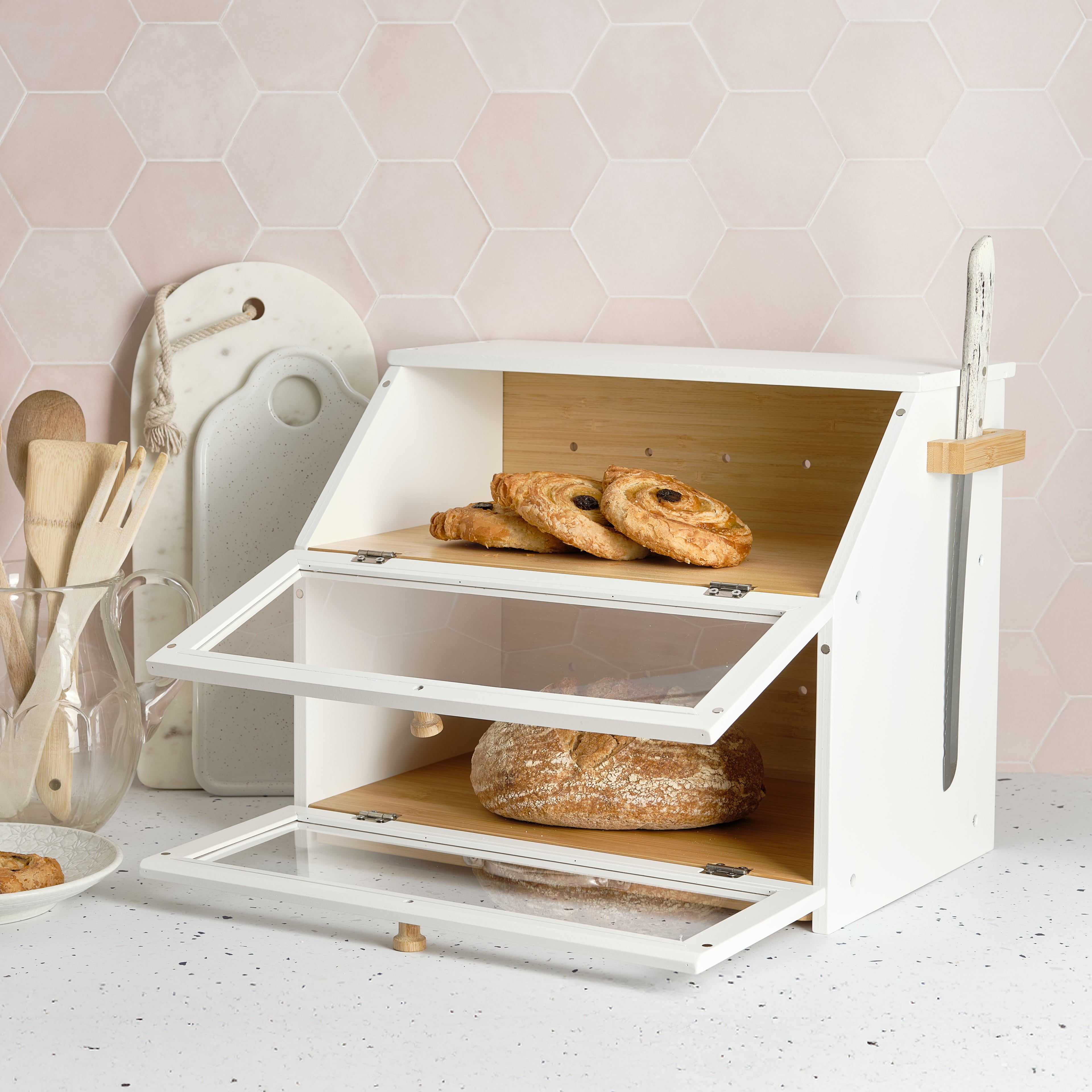 Bread Bin with chopping board